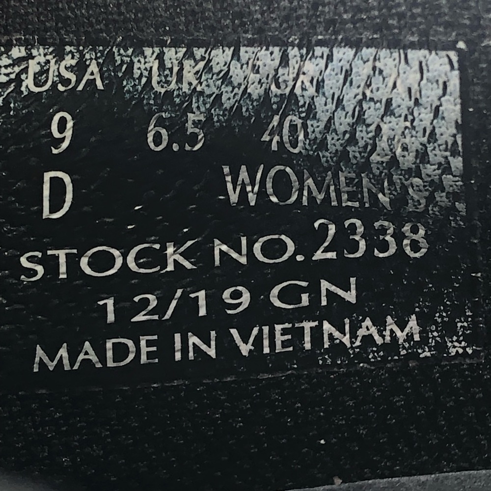 Red Wing Aluminum Safety Toe Work Shoes - Picture 12 of 13